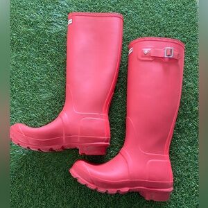 Hunter Pink Rain Boots Size 6F/EU 37